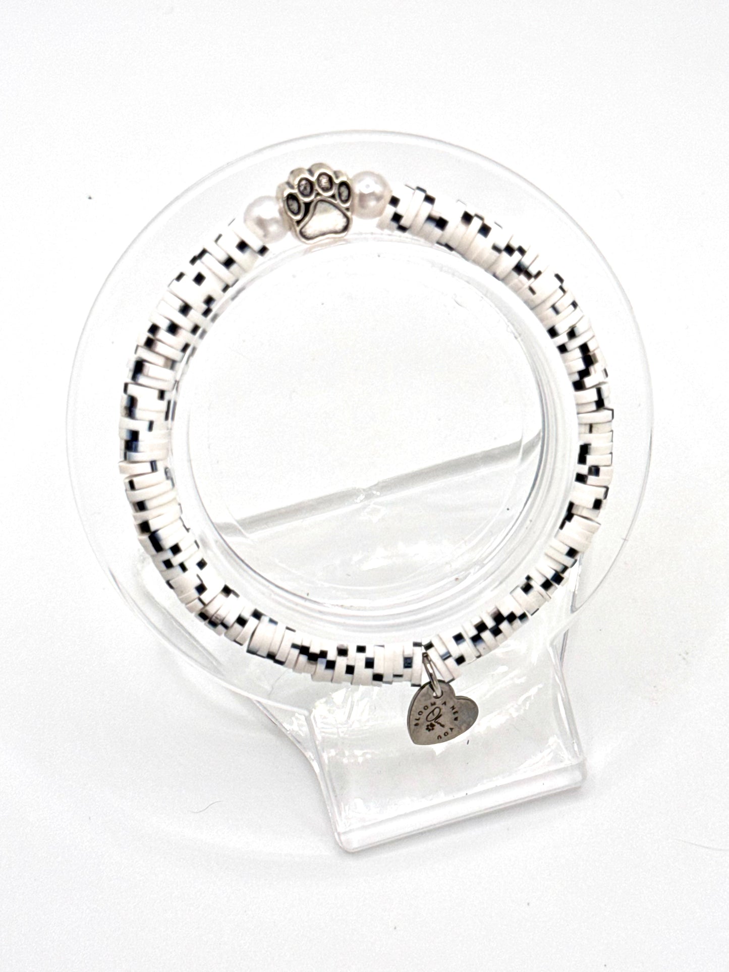 Pawppy’s Little Hug Bracelet – A Gentle Reminder You’re Not Alone