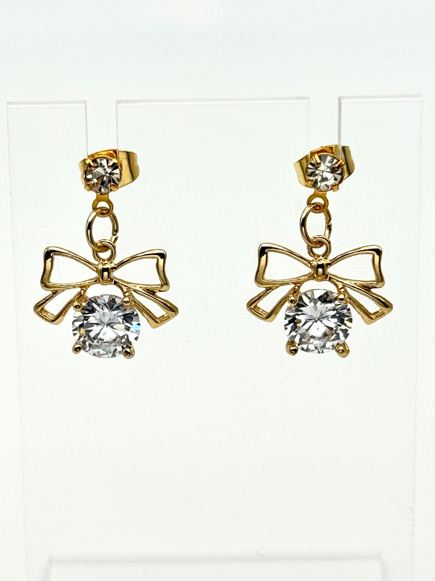 π Crystal Elegance Bow Earrings