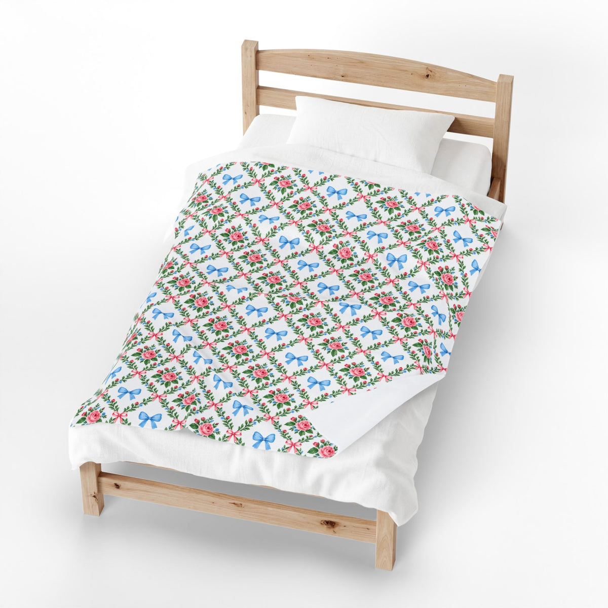 Floral Bow Quilted-Pattern Velveteen Plush Blanket