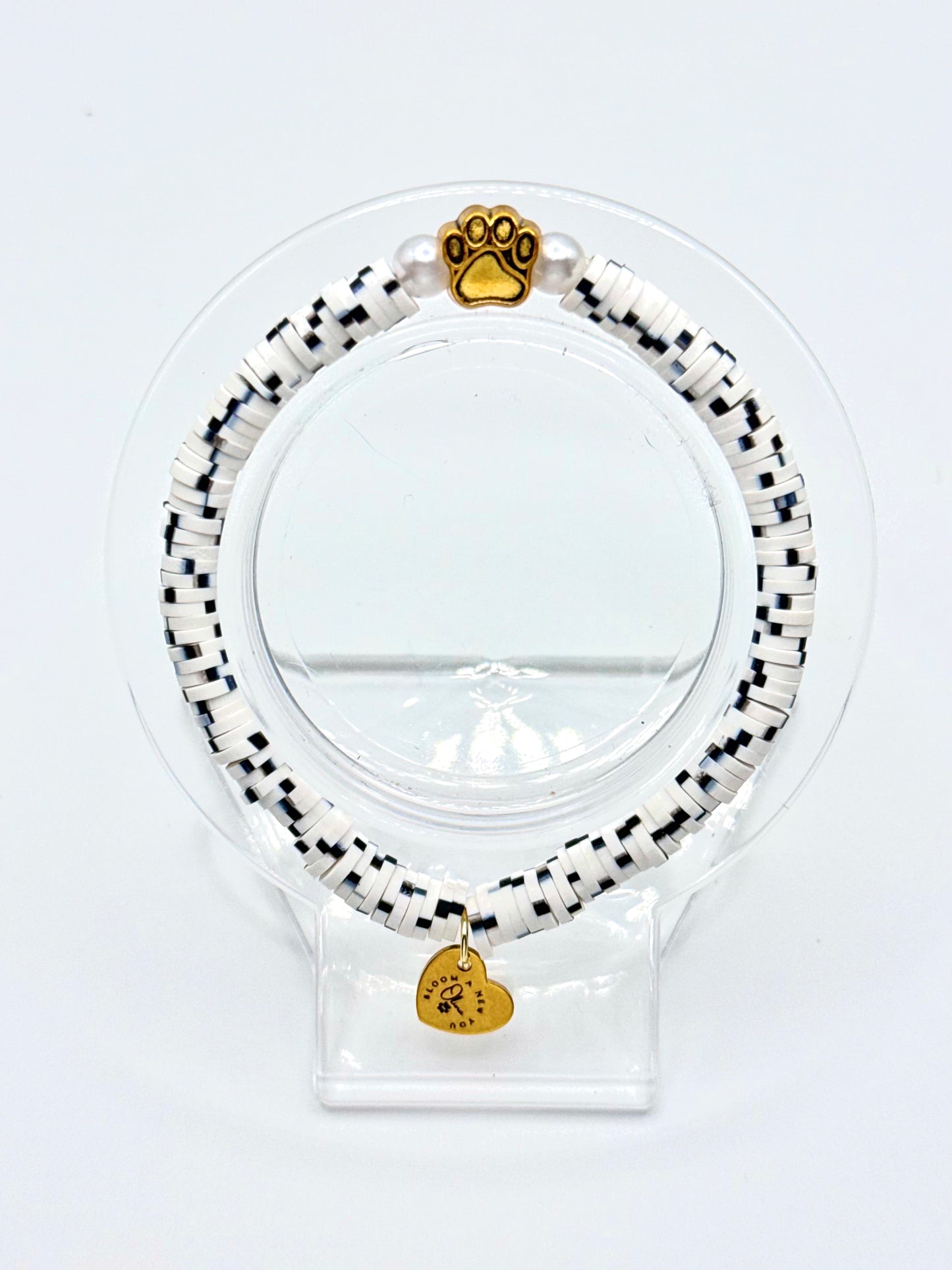 Pawppy’s Little Hug Bracelet – A Gentle Reminder You’re Not Alone